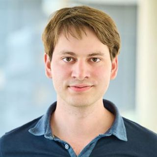 © Johann F. Saba/UKB Photo of Thomas Pinetz